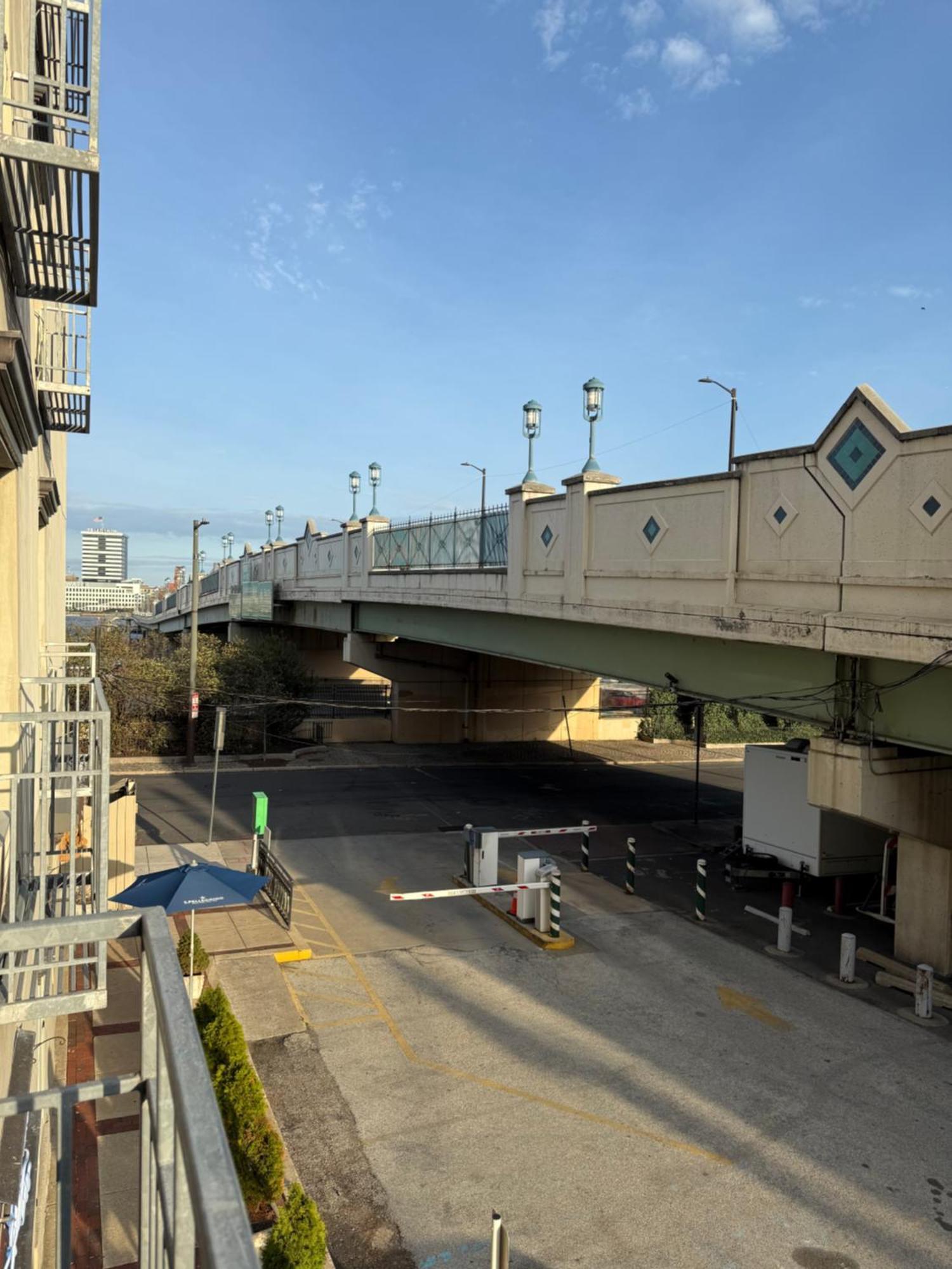佩恩酒店（Hotel Penn’s View）